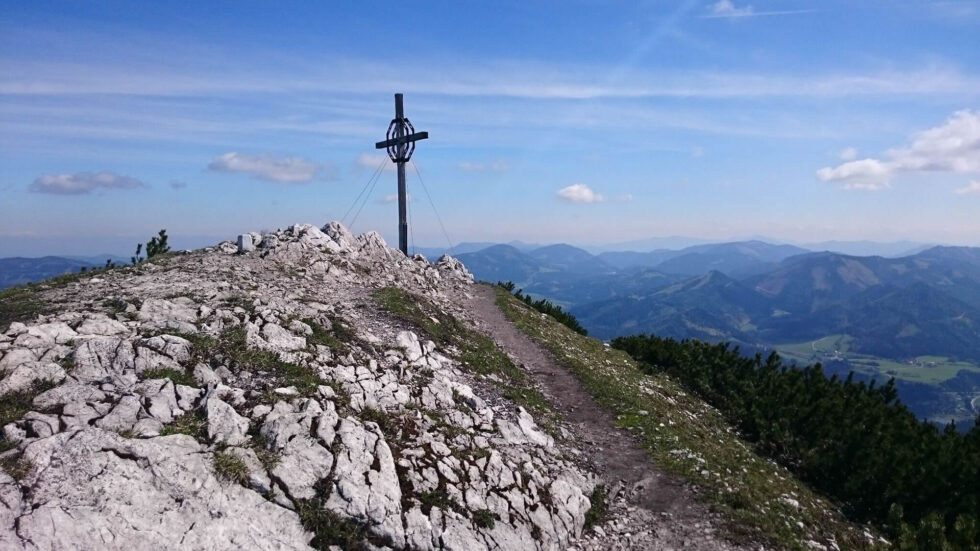 Gipfelkreuz auf der Gemeindealpe - Foto: TV Hochsteiermark/Brigitte Digruber