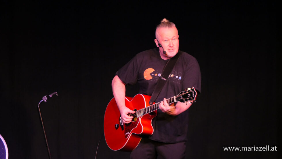 Mike Supancic im Mariazeller Theaterstadl - Foto: Mariazell Online