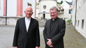 Erzbischof Franz Lackner (Vorsitzender der Bischofskonferenz) und Bischof Manfred Scheuer (stv. Vorsitzender) - Foto: kathpress/Paul Wuthe
