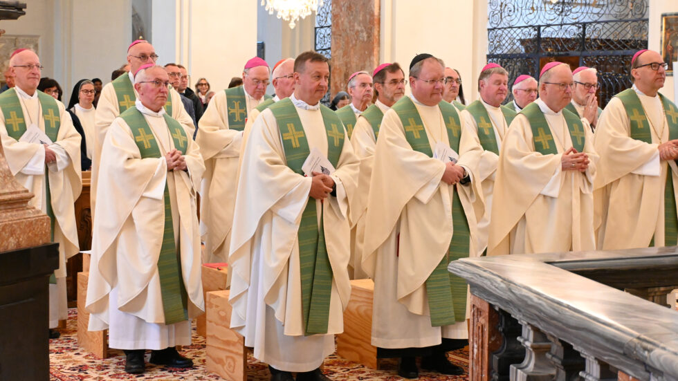 Messe mit Mitgliedern der Ö. Bischofskonferenz in Mariazell - Foto: kathpress/Paul Wuthe