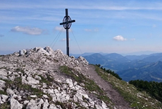 Gipfelkreuz auf der Gemeindealpe - Foto: TV Hochsteiermark/Brigitte Digruber